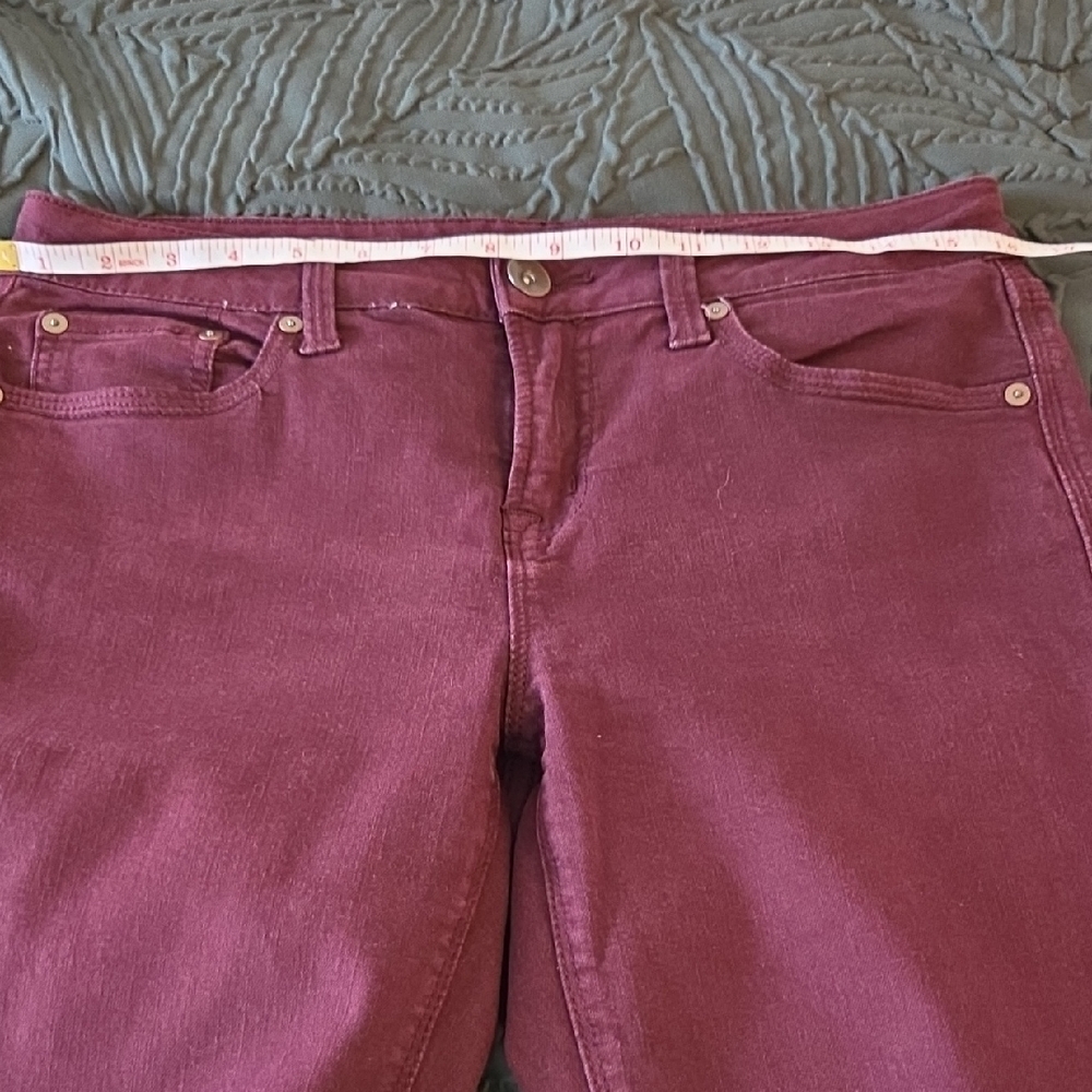 STYLUS Women's Plum Cropped Jeans - Picture 10 of 15